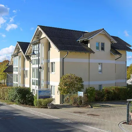 Апартаменты Wohnpark Stadt Hamburg 48 Остзебад Бинц